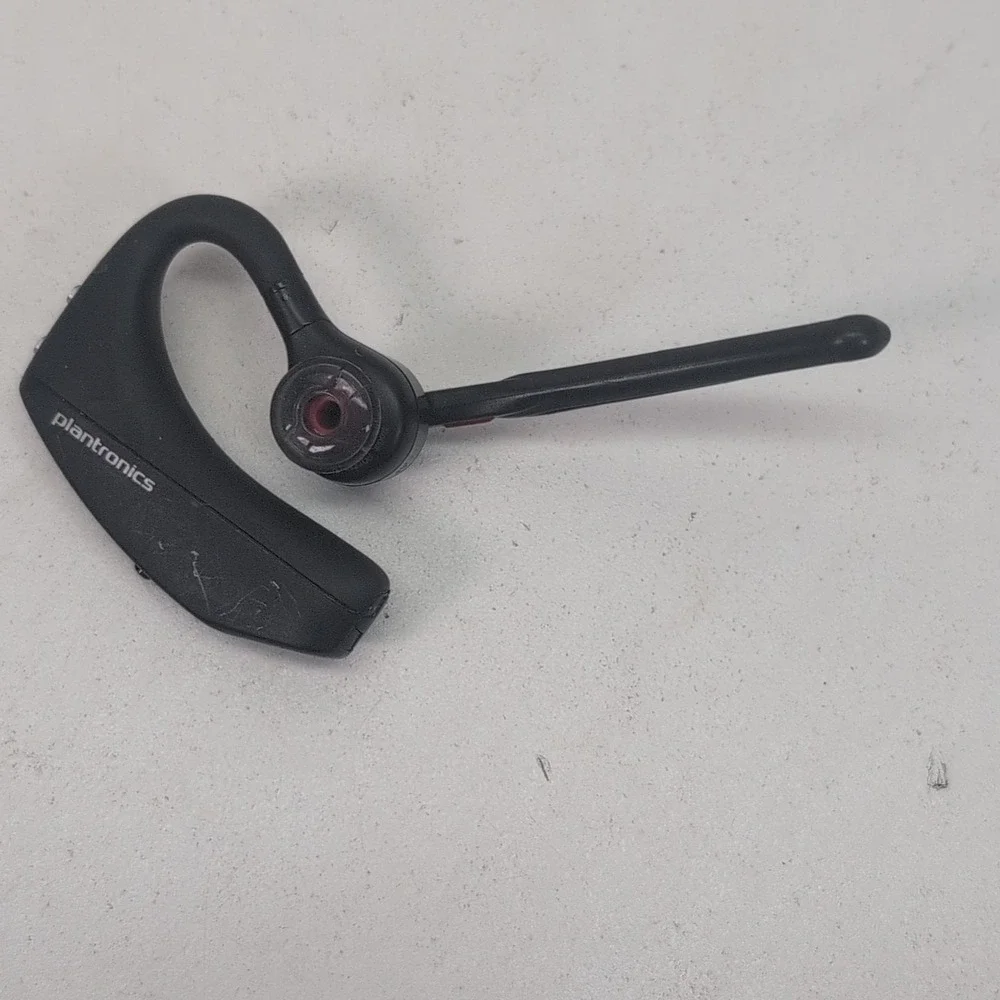 Plantronics Voyager 5200 Bluetooth Headset Ear Hook Earbud Black Untested